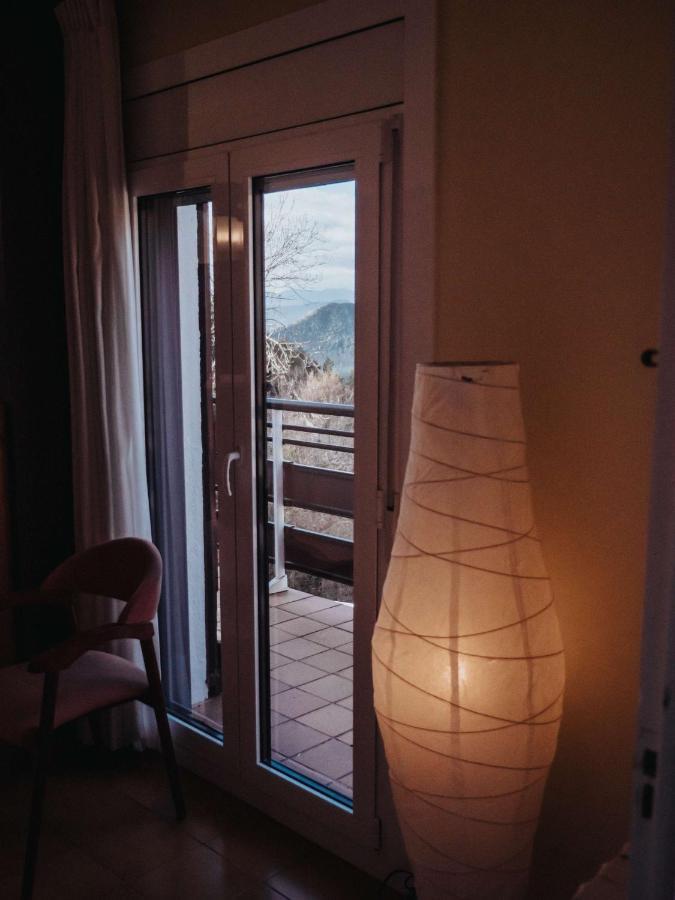 Hostal Les Fonts Castellar De N'Hug Dış mekan fotoğraf